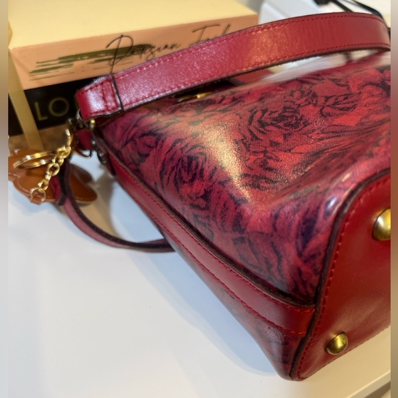 🌹 PATRICIA NASH leather burgundy roses flap buckle Crossbody shoulder bag - Picture 8 of 15